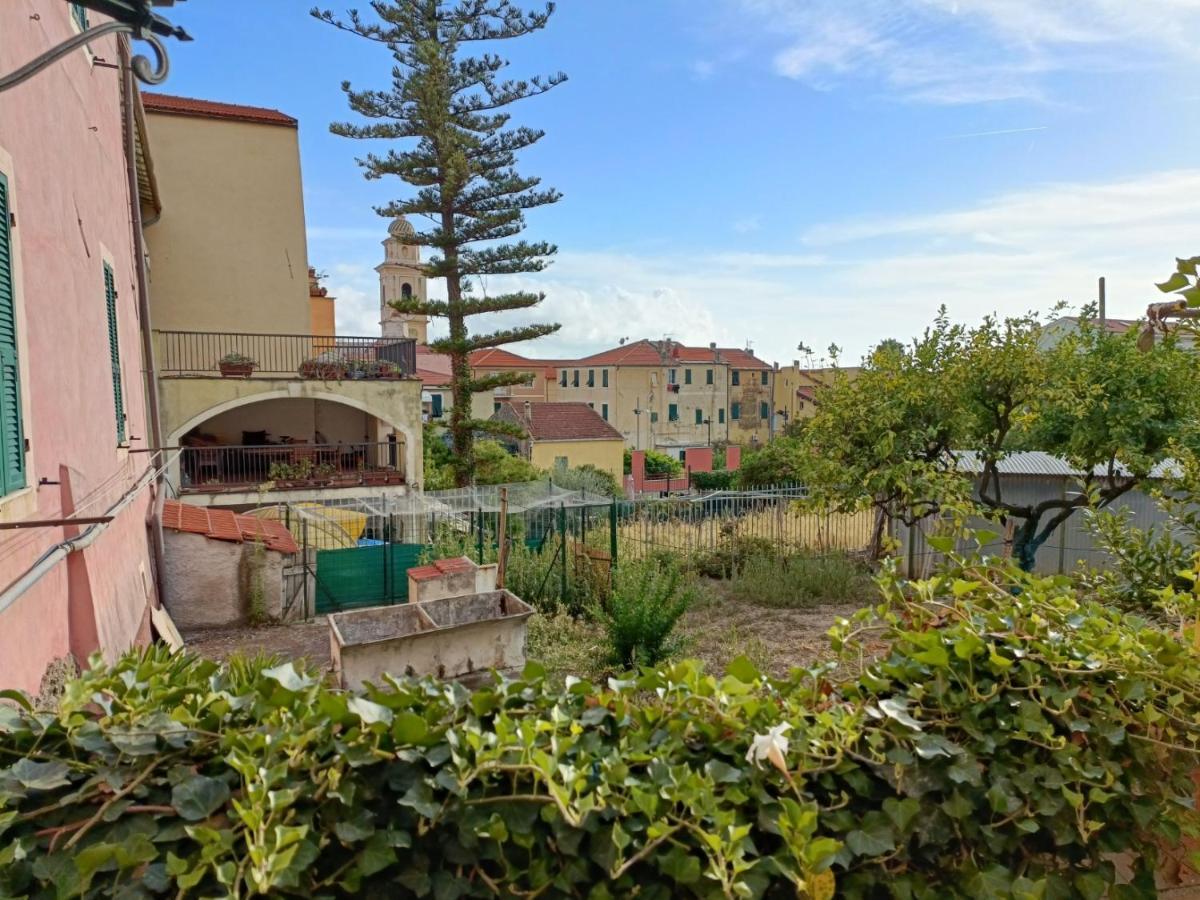 Casa Ribes Villa Santo Stefano al Mare Luaran gambar
